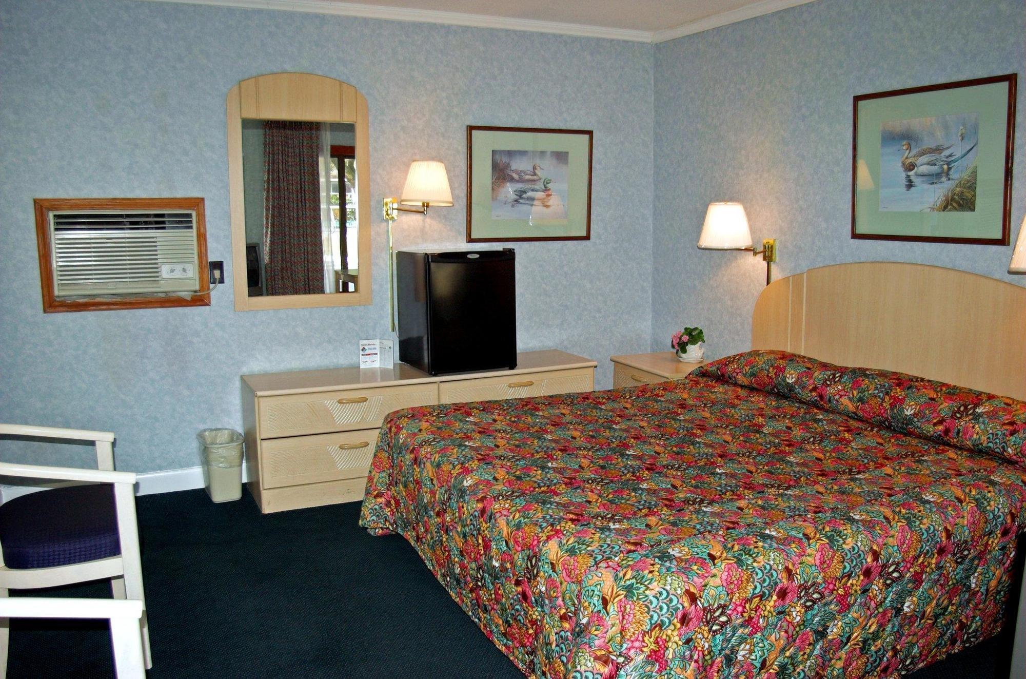 The Carolinian Inn Wilmington Exterior foto