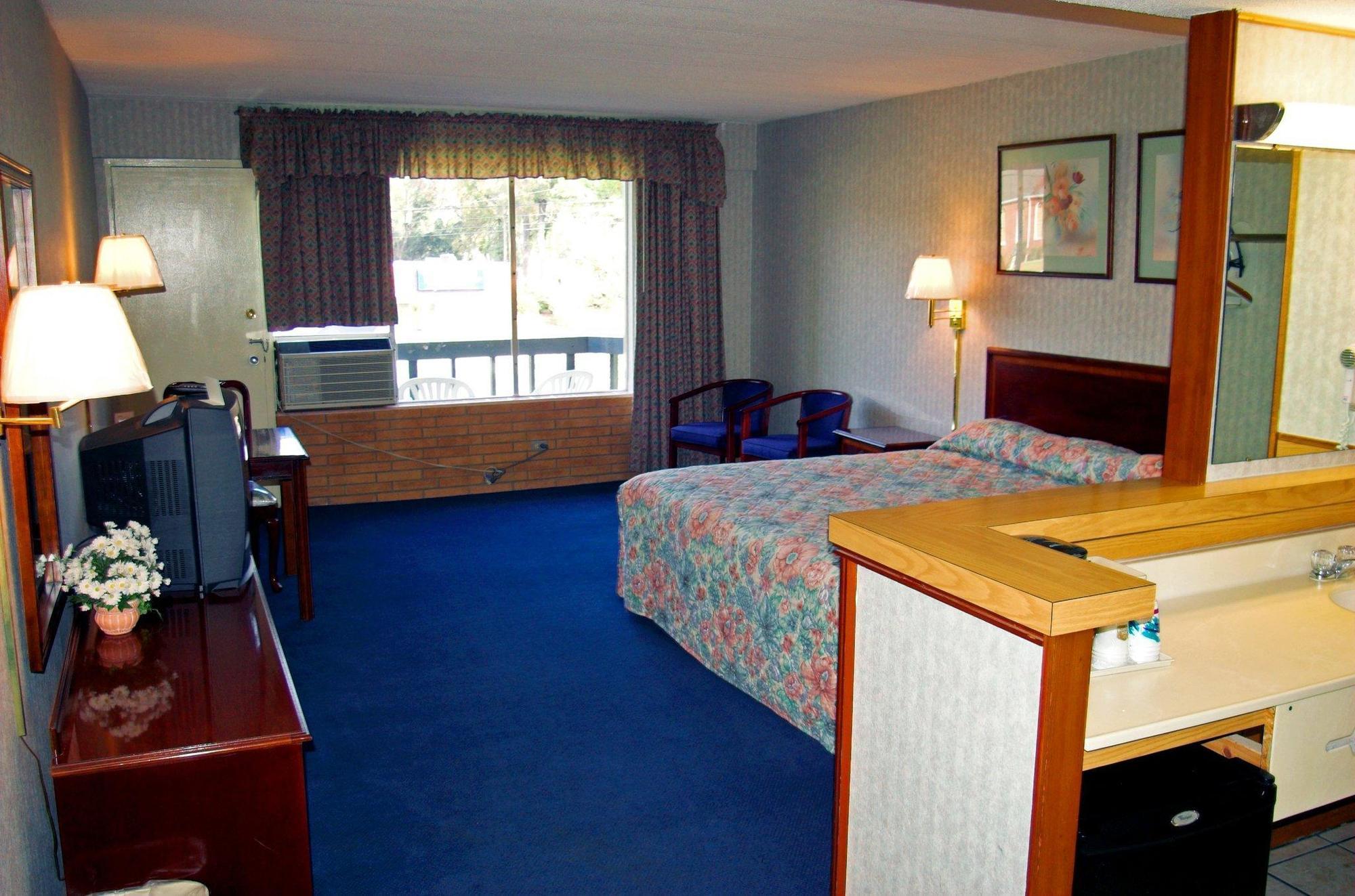 The Carolinian Inn Wilmington Exterior foto